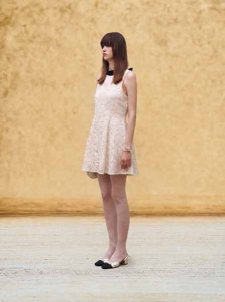 Bow Detail Lace Sleeveless Mini Dress