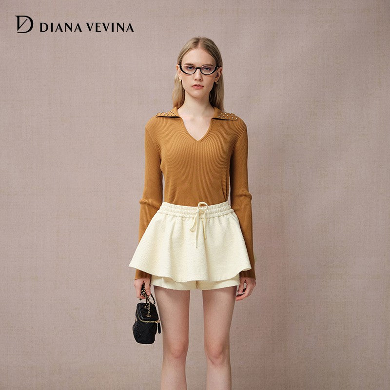 COFFEE RHINESTONE EMBELLISHED BASE SHIRT