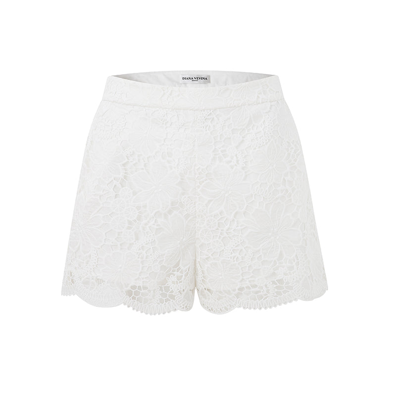 LACE SHORTS