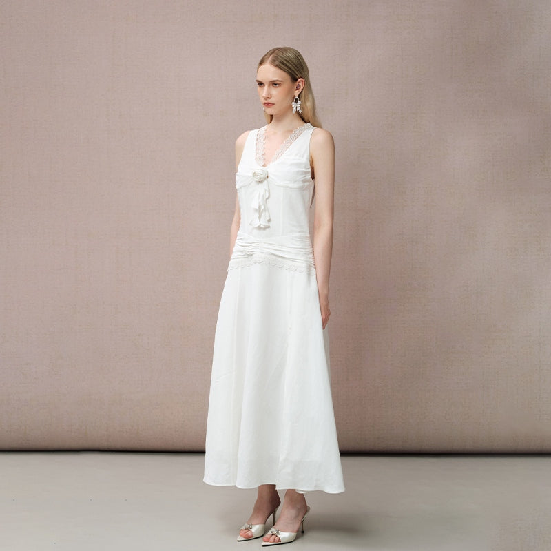 WHITE V-NECK SPLIT MAXI DRESS