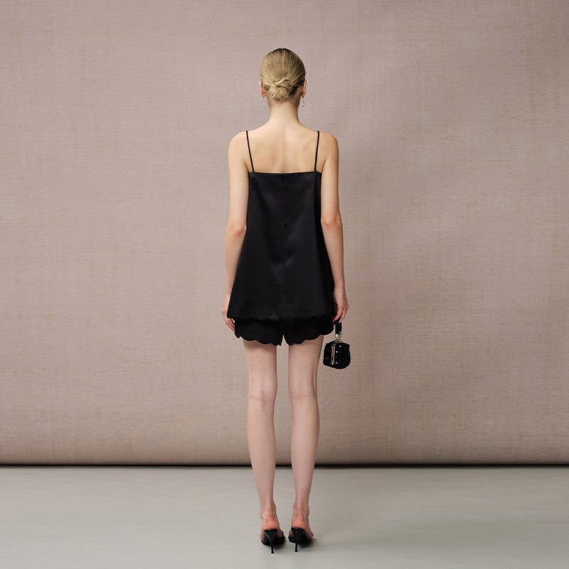 BLACK WAVY EDGE SATIN SHORTS